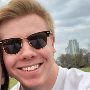 Meet your Posher, Austin